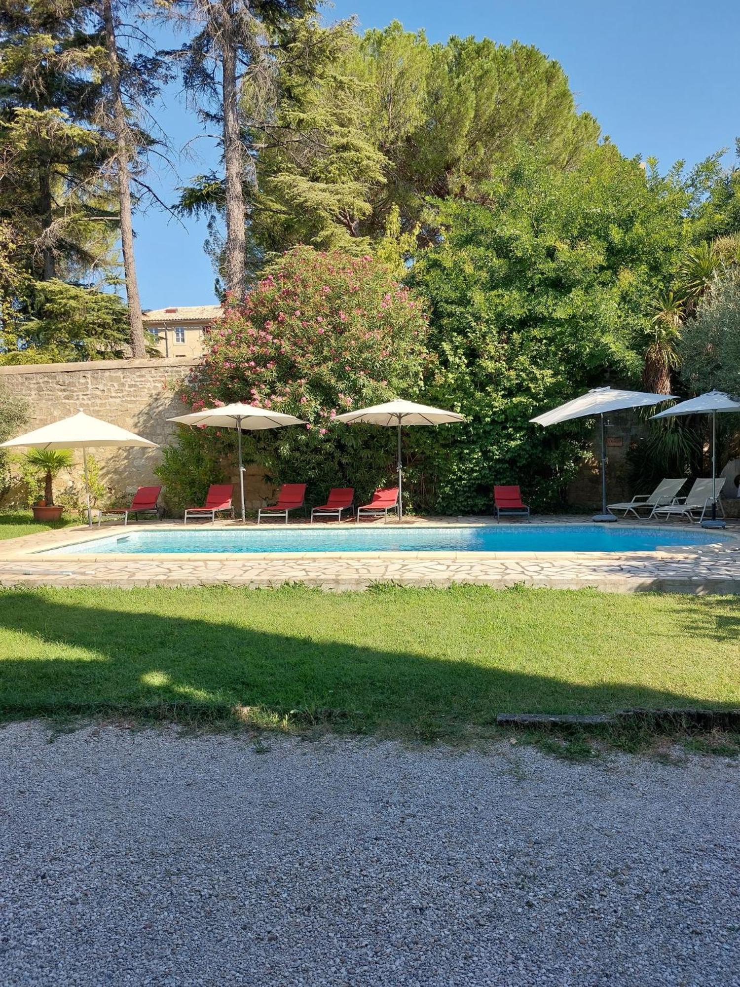 Mas Fontclaire - Sommieres Daire Dış mekan fotoğraf